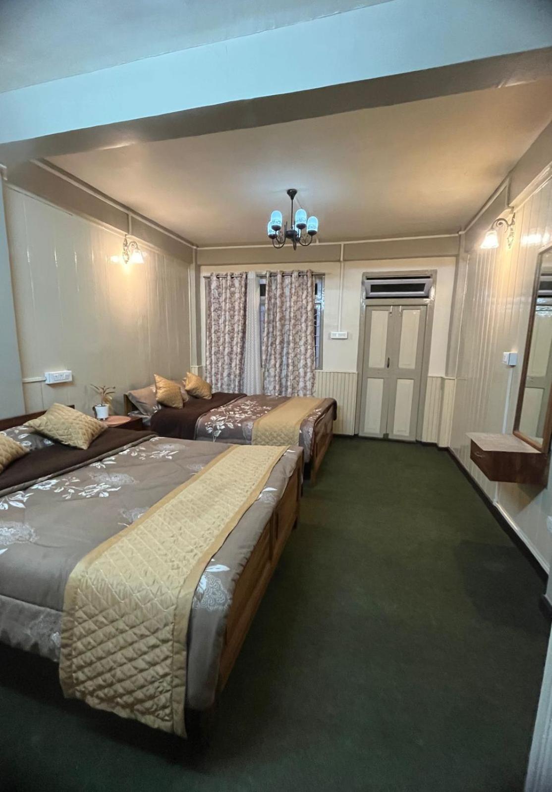 דרג'ילינג Alleria Homestay מראה חיצוני תמונה
